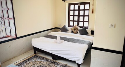 Ideal Guest House Room Type - Luxury Room Ideal Guest House Room Type - Luxury Room