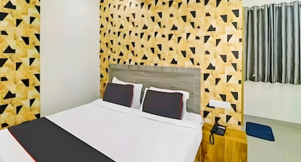 Hotel ARRAJ Room Type - Standard Room AC Hotel ARRAJ Room Type - Standard Room AC