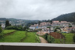Saffron Dreams Ooty