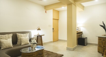 Hotel Lake Shilloi Room Type - SHILLOI QUEEN SUITE