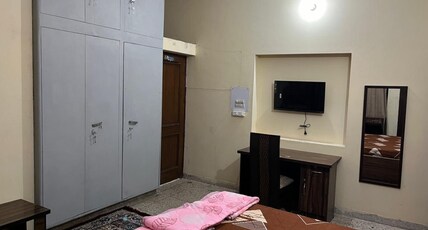 Pradeep Room Type - Bedroom 9