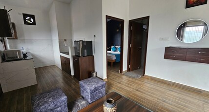 the vegan hill Room Type - The Nook cottage EP