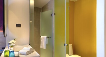 ibis Styles Bangkok Ratchada Room Type - Standard Room with 1 Queen size bed ibis Styles Bangkok Ratchada Room Type - Standard Room with 1 Queen size bed