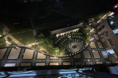 Regal StayThe Perfect Blend of Luxury And Comfort