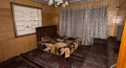 Available 2 Bedrooms And Kitchen Room Type - Bedroom 2