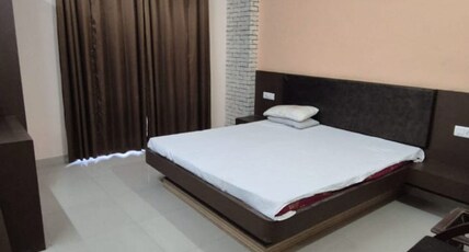 BANSHIDHAM DHARMASALA Room Type - Deluxe Family Rooms