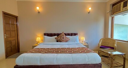 Ganga Moksha Homestay Room Type - Superior Queen Room