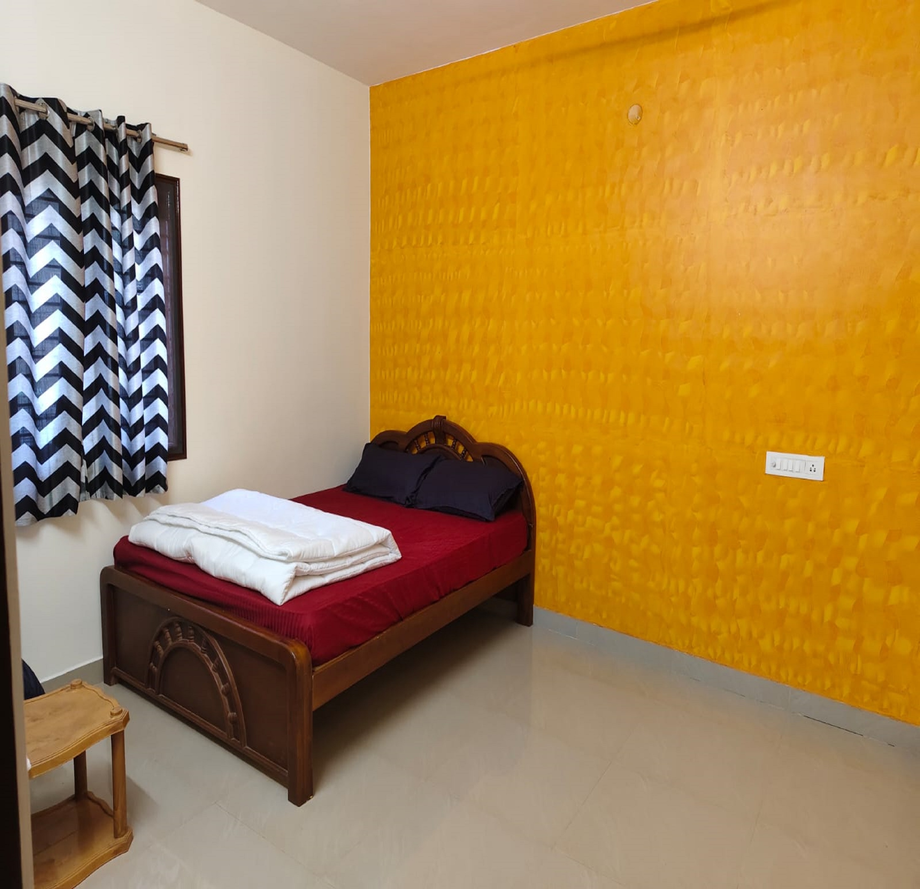 La Courtyard Yelagiri - Tap to explore photos