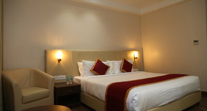 HOTEL SKANDA PALACE Room Type - Club - King