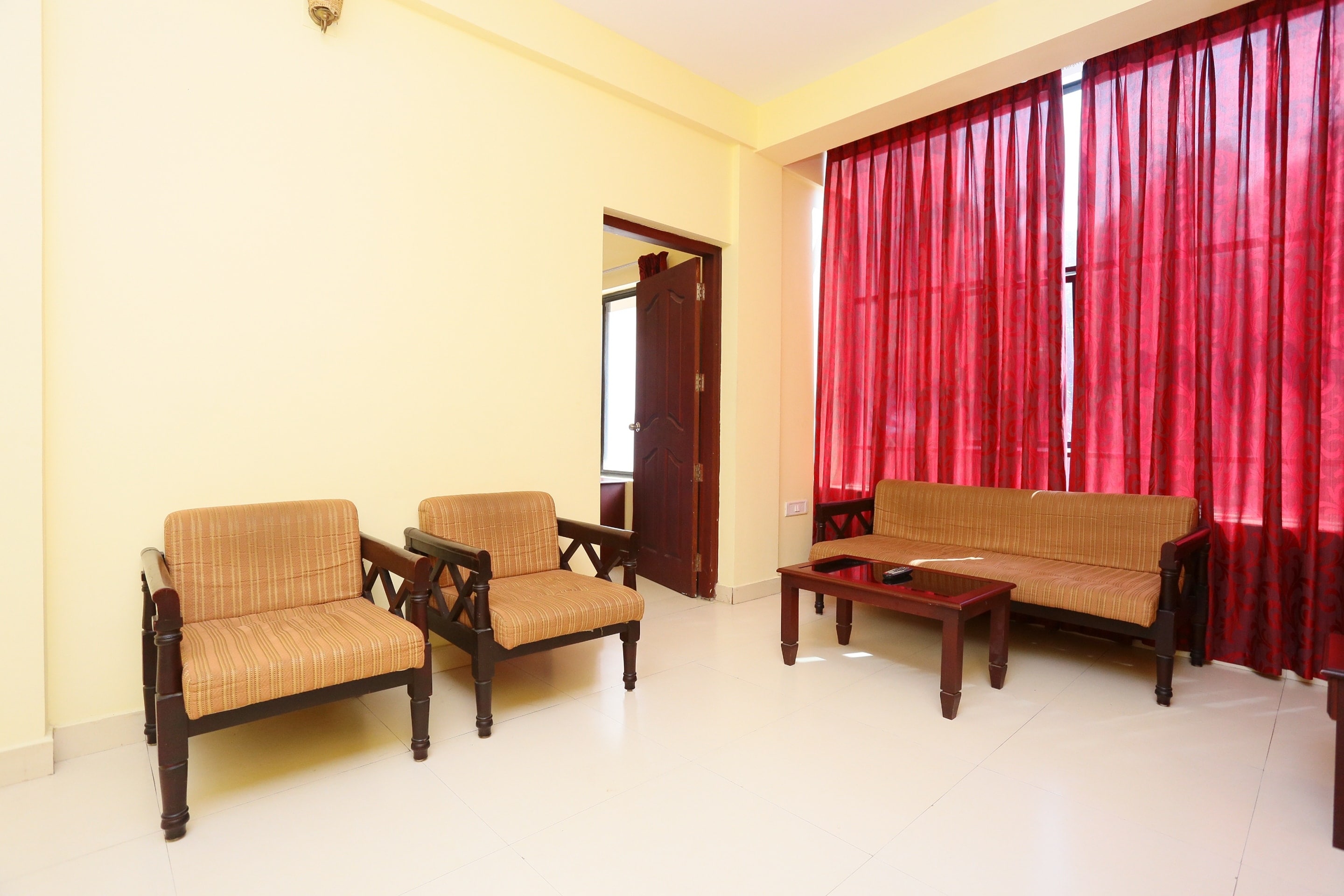 Collection O KSRTC Bus Station Kottayam Formerly Hotel O Day Springs - Tap to explore photos