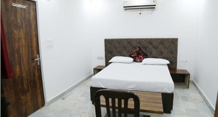 Shanti Residency Room Type - Standard Room