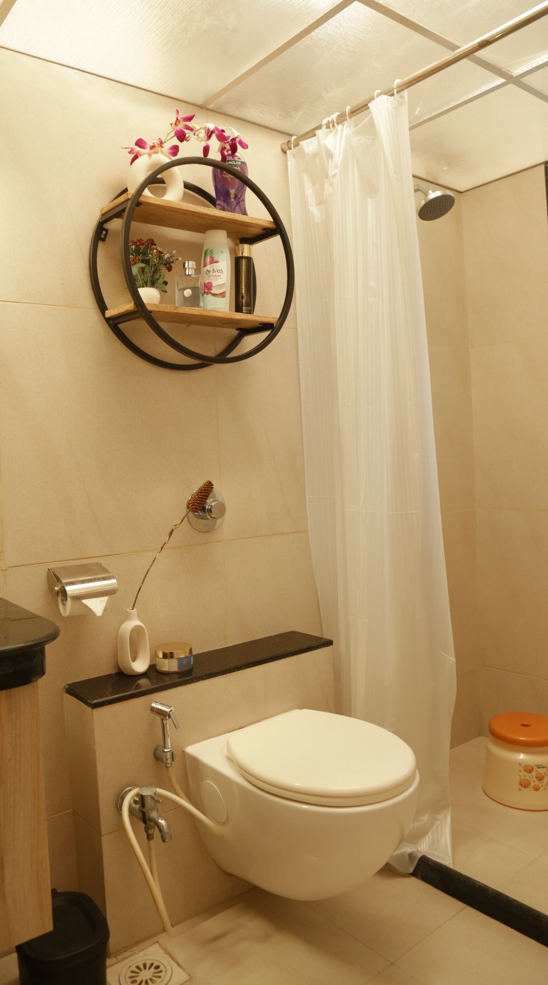 Archwood 3 BHK - Tap to explore photos