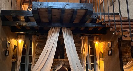 Rustic Stone Boutique Room Type - Spring