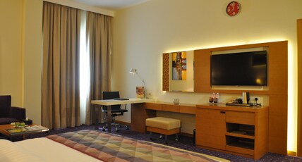 Fortune Park Hotel DIP Room Type - Deluxe Room
