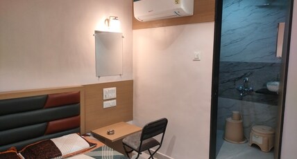 New Bombay Lodge Room Type - SUPERIOR DELUXE ROOM