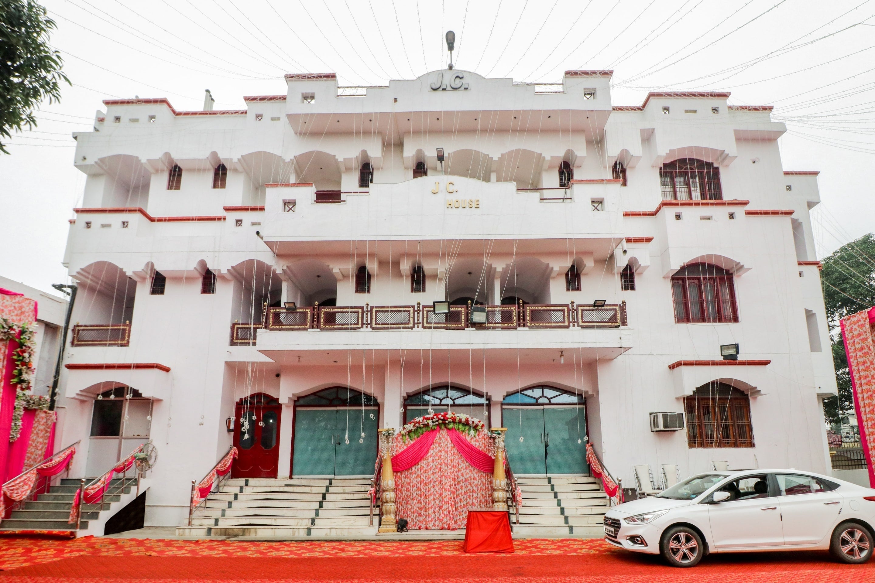 SPOT ON J C Guest House - Tap to explore photos