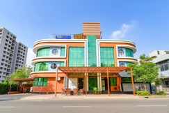 Fabhotel Siddharth Corporate
