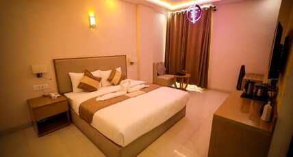 Hotel Yuvraj Grand Room Type - SUPER DELUX