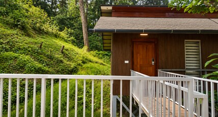 Silent Brook Resort - Coorg Room Type - Superior Chalet