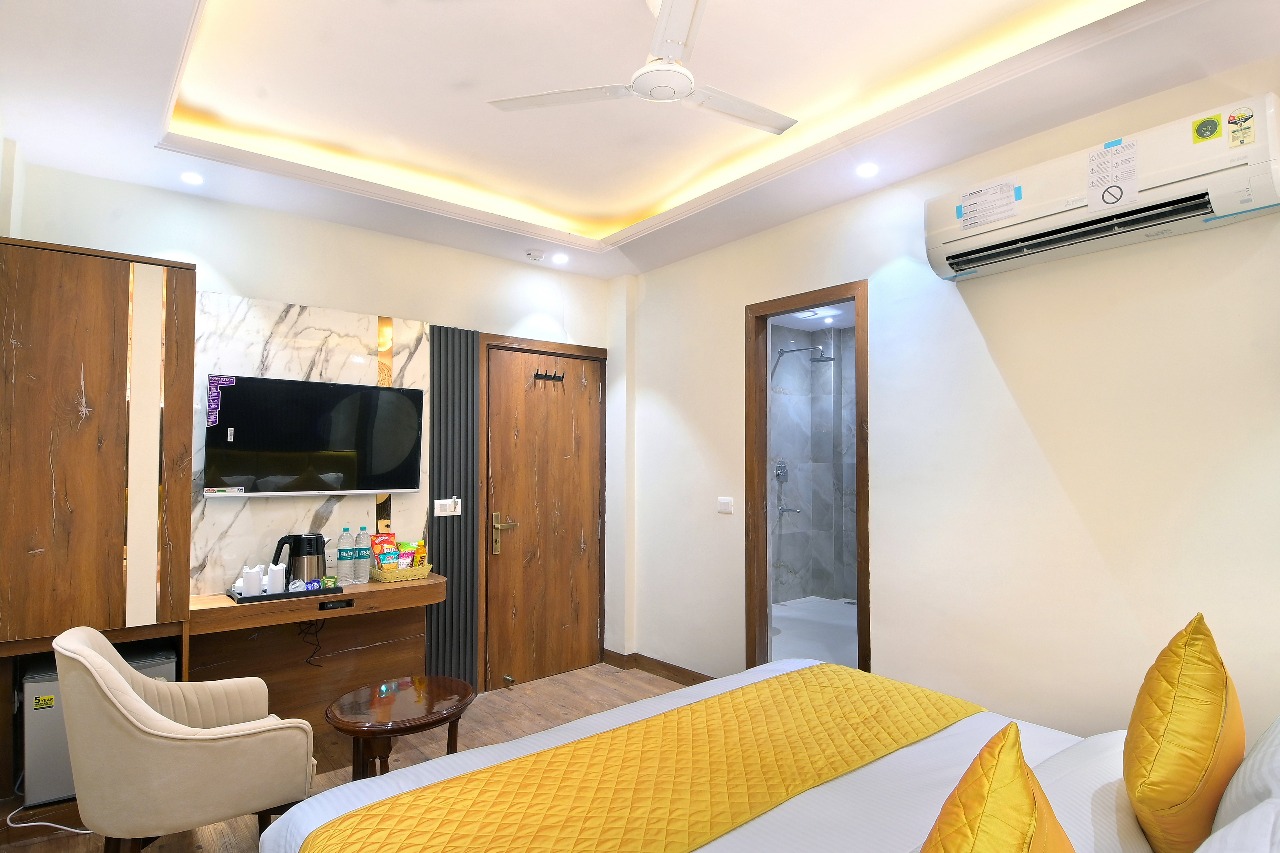 Hotel Saina International - Newly Built - Tap to explore photos