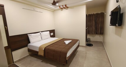HOTEL DKR GRAND Room Type - DOUBLE ROOM