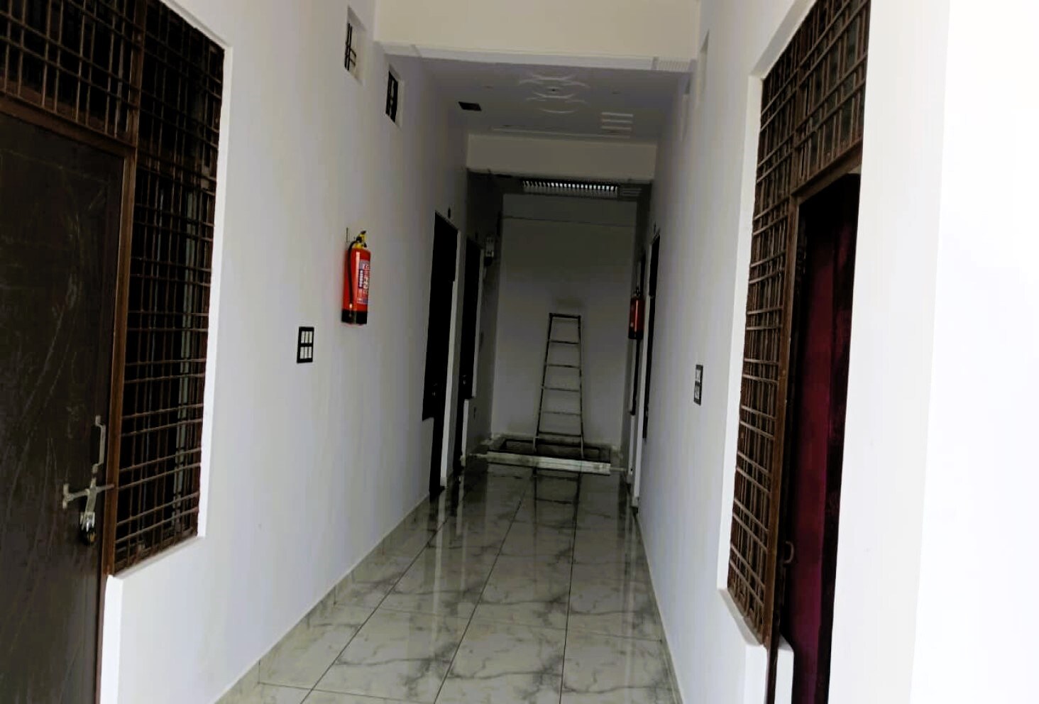 Kiran Inn - Tap to explore photos