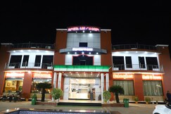 Hotel Lee Grand