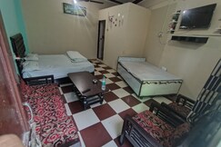 HOTEL STAR INN