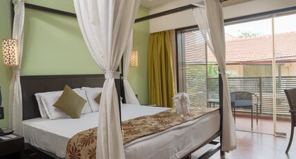 Kyriad Prestige Calangute Goa by OTHPL Room Type - Superior Room with Balcony