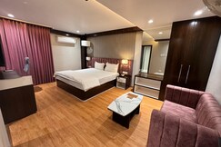 HOTEL GOLDEN TULIP JALPAIGURI