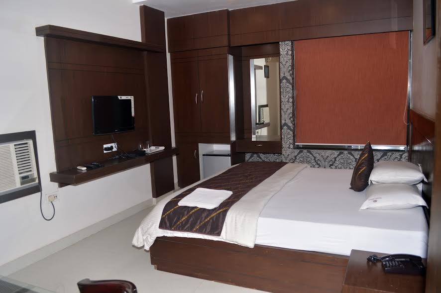 HOTEL ORION - Tap to explore photos