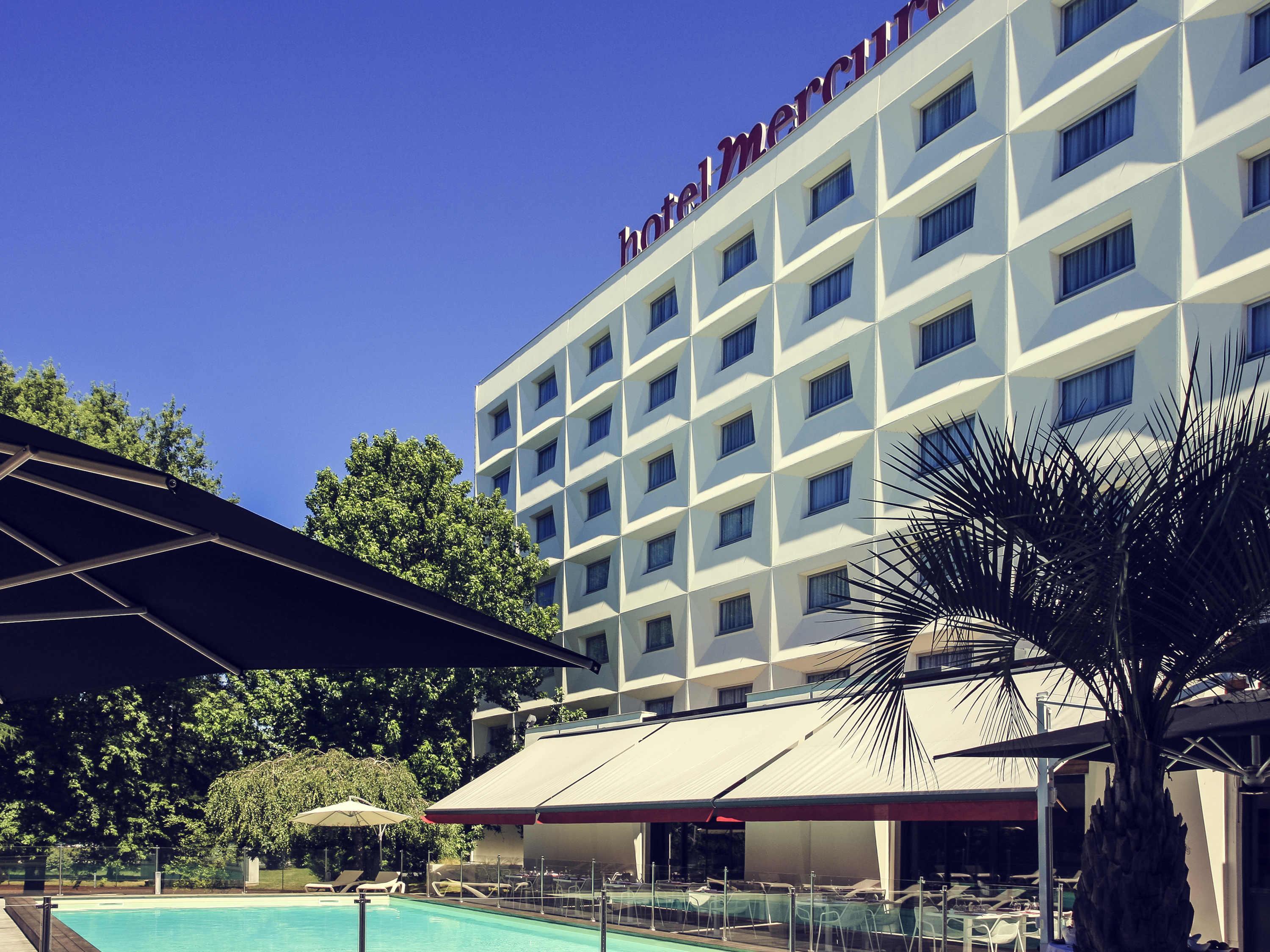 Mercure Bordeaux Lac - Tap to explore photos