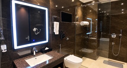 Clarks Inn Suites, Dhanbad Room Type - Suite Room