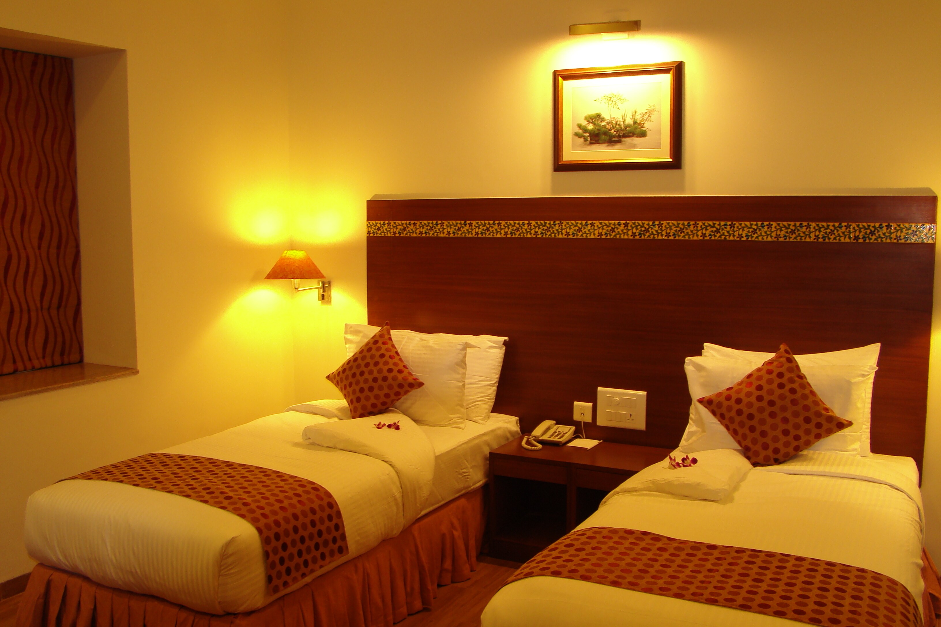 Aurum Boutique Hotel - Tap to explore photos