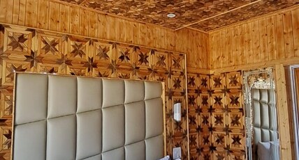 HOTEL GOLDEN HERITAGE Room Type - Premium Room With Central Heating