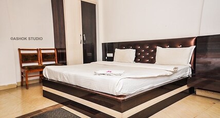 Hotel Blue Diamond Room Type - Super Delux