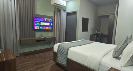 Palm Tree Hotel Room Type - Bedroom 2