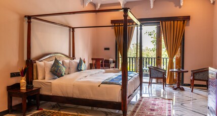 Avanta | Cottages with Private Pool | Resort in Kumbhalgarh Room Type - Heritage Balcony Room with Bathtub