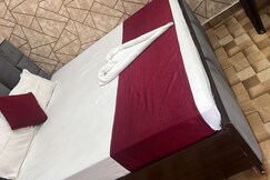 Address of Hotel Jhansi Grand Inn