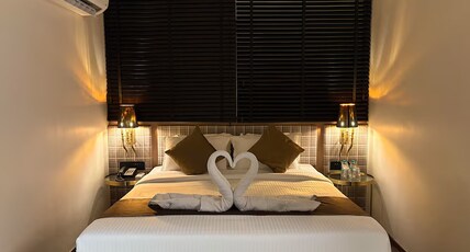 Gulf Hotel Colaba Room Type - Signature Suite With Window