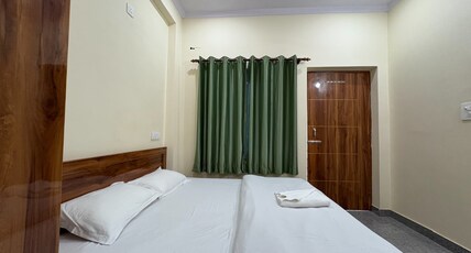Colourbox homestay Room Type - Bedroom 5