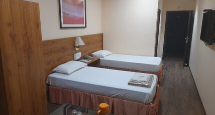 HOTEL FLAMINGO Room Type - ac super dlx