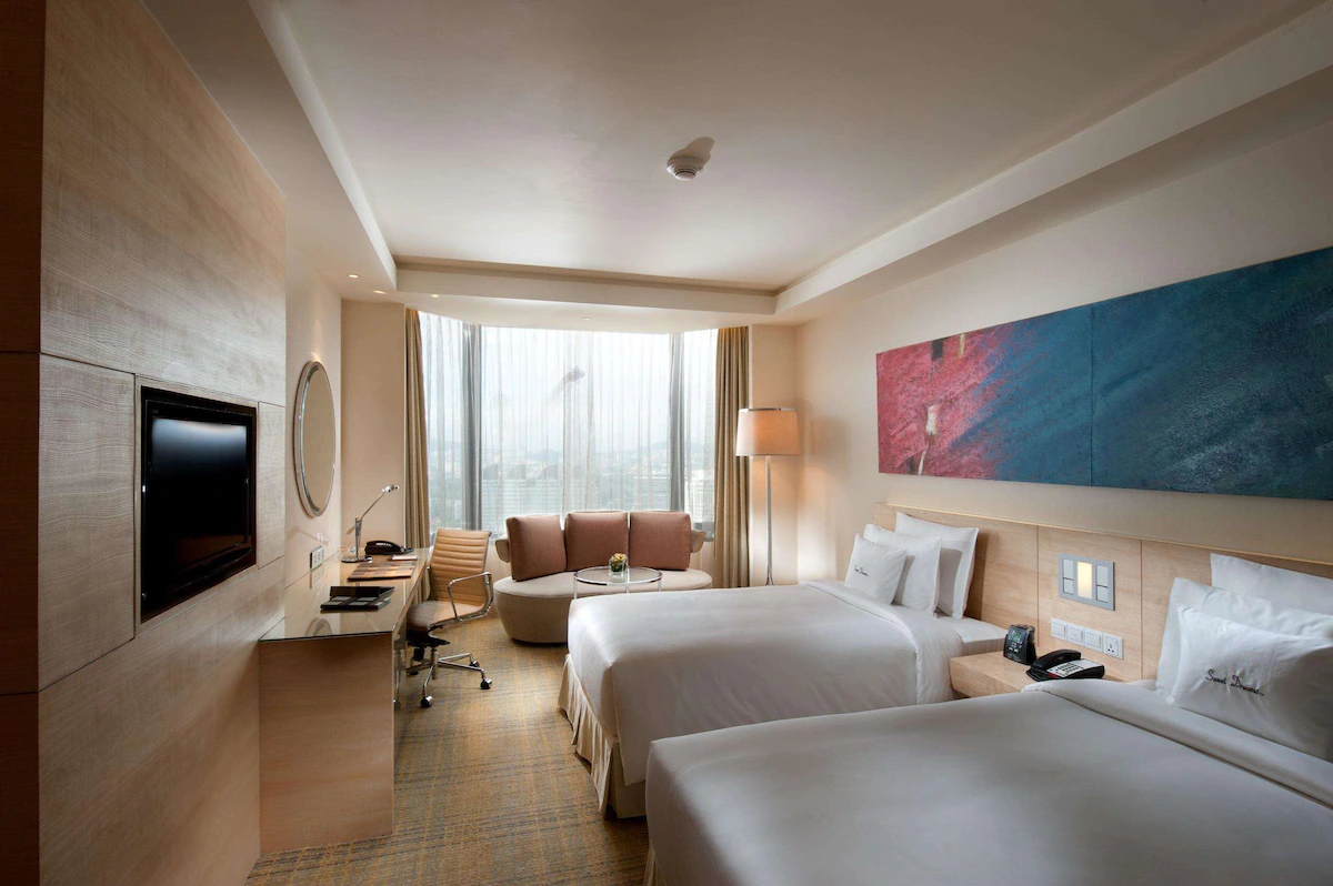 DoubleTree by Hilton Kuala Lumpur Room Type - 2 TWIN BEDS GUEST ROOM