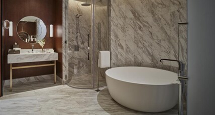 Waldorf Astoria Dubai International Financial Centre Room Type - TWO QUEENS ACCESS DLX RM