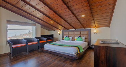 Treebo The Northern Retreat Resort With Mountain View Room Type - Family Room with Balcony and Mountain View . Treebo The Northern Retreat Resort With Mountain View Room Type - Family Room with Balcony and Mountain View .