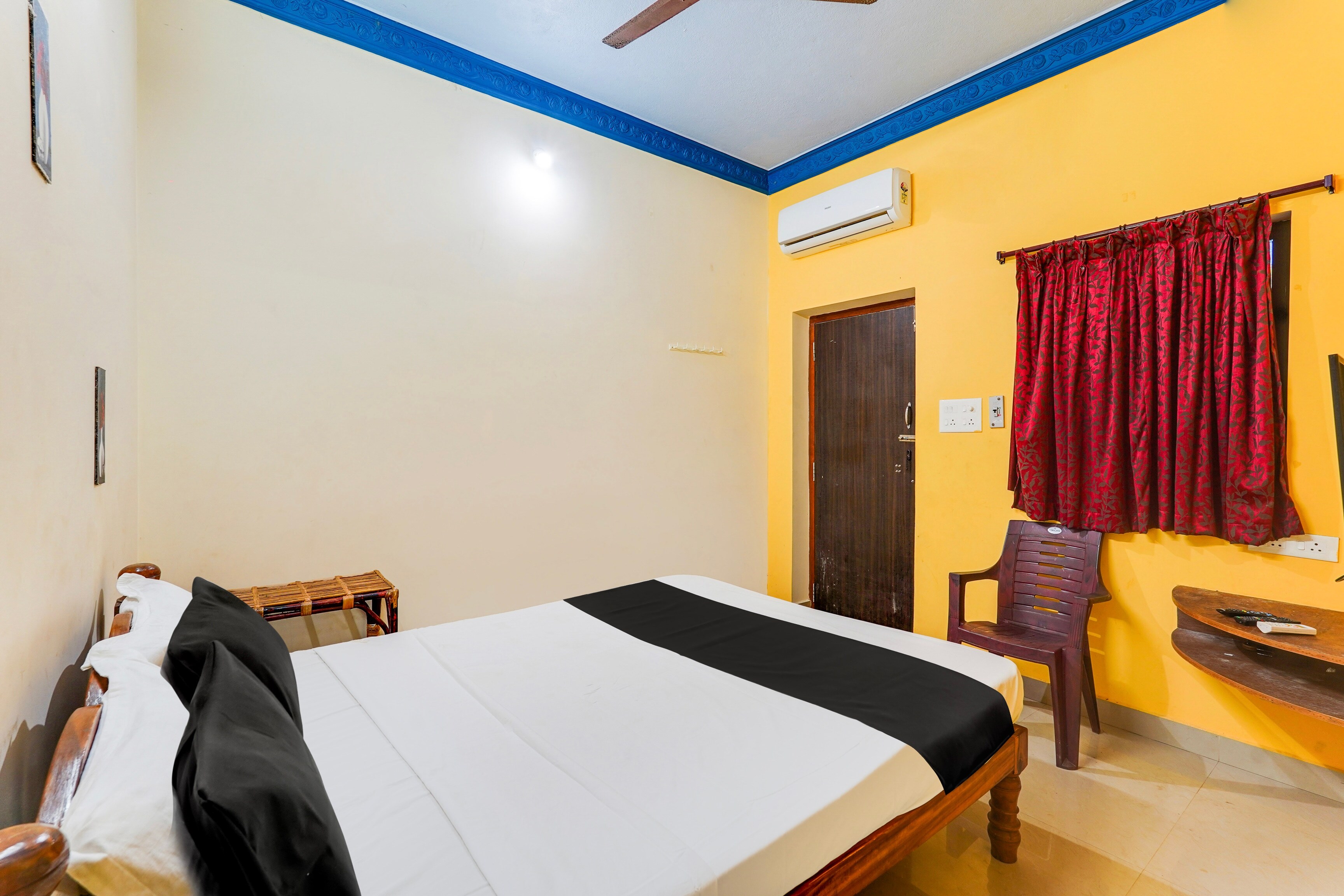 Hotel O Raghul Residency - Tap to explore photos