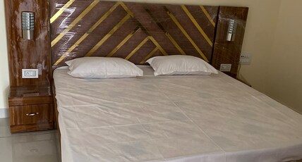 Lucky Guest House Room Type - Bedroom 1