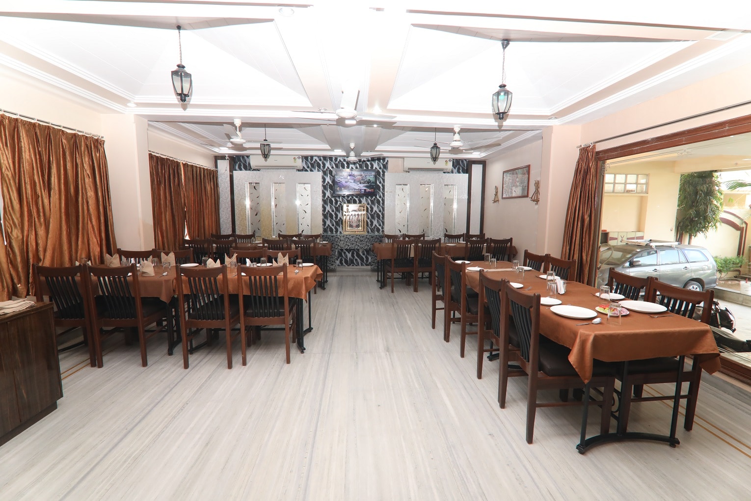 Main gallery
