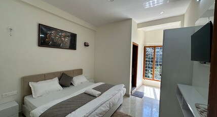 The OAK Room Type - Deluxe Room