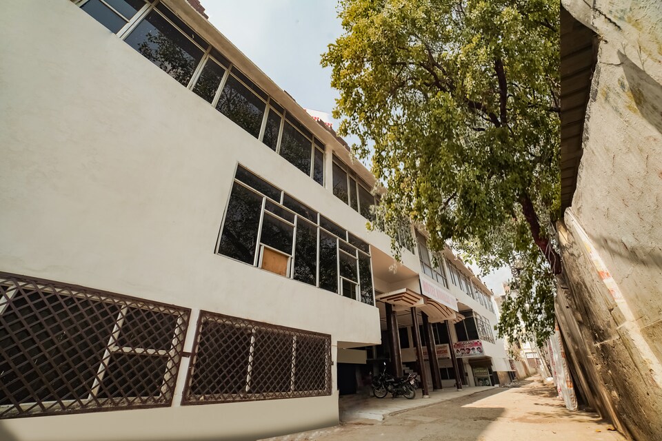 Hotel Konark - Tap to explore photos